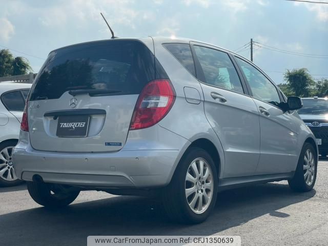 mercedes-benz a-class 2010 quick_quick_169032_WDD1690322J870856 image 2