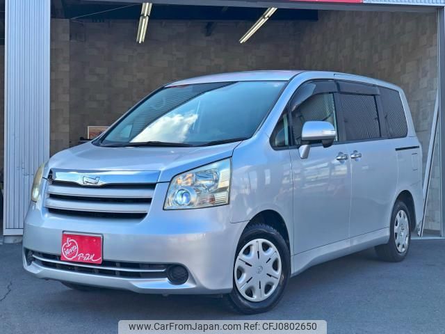 toyota noah 2010 quick_quick_DBA-ZRR70G_0323895 image 1