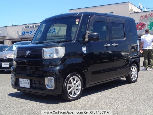 toyota pixis-mega 2017 quick_quick_DBA-LA700A_LA700-0012064 image 1