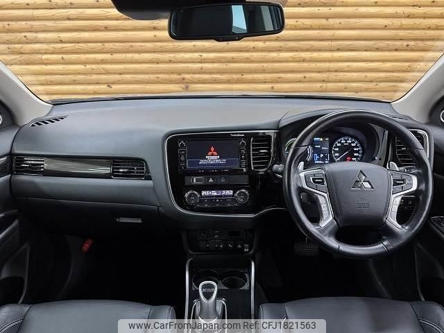 mitsubishi outlander-phev 2018 CFJ1821563 image 2