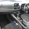 mazda axela 2018 CFJ1696148 image 3