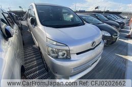 toyota voxy 2007 -TOYOTA--Voxy ZRR70W--0016874---TOYOTA--Voxy ZRR70W--0016874-