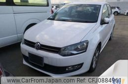 volkswagen polo 2014 -VOLKSWAGEN--VW Polo DBA-6RCBZ--WVWZZZ6RZEU030941---VOLKSWAGEN--VW Polo DBA-6RCBZ--WVWZZZ6RZEU030941-