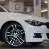 bmw 3-series 2018 quick_quick_8C20_WBA8H92080A689578 image 5
