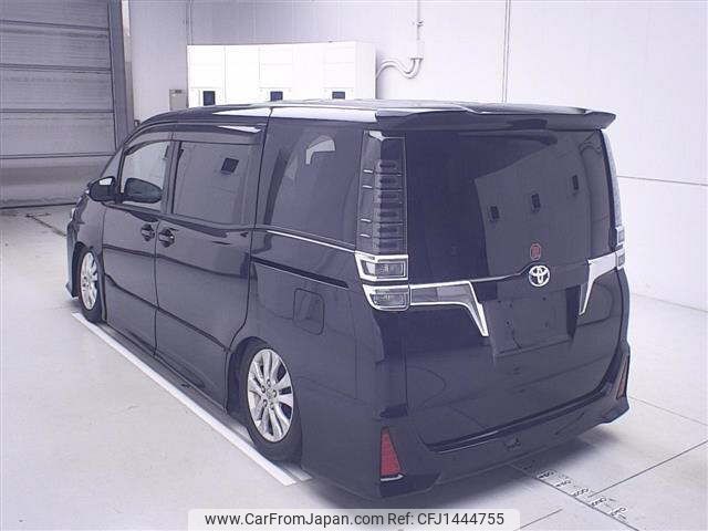 toyota voxy 2018 CFJ1444755 image 2