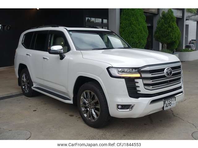 toyota land-cruiser-wagon 2023 CFJ1844553 image 2
