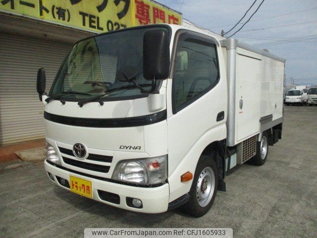 toyota dyna-truck 2016 CFJ1605933 image 1
