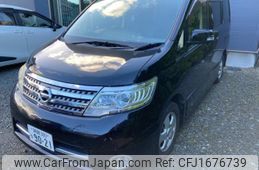 nissan serena 2010 CFJ1676739
