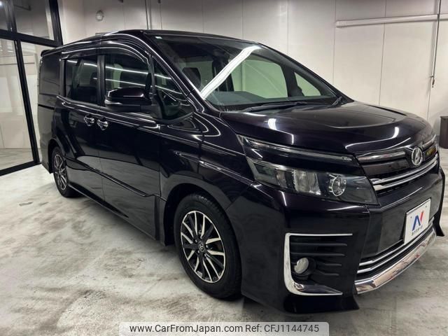 toyota voxy 2014 quick_quick_ZRR80W_ZRR80-0038816 image 1