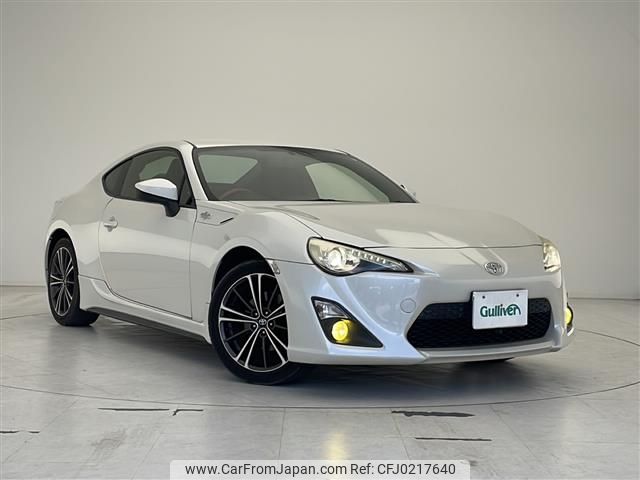 toyota 86 2013 -TOYOTA--86 DBA-ZN6--ZN6-028552---TOYOTA--86 DBA-ZN6--ZN6-028552- image 1