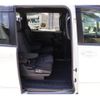 toyota voxy 2018 GOO_JP_700070848530250502002 image 49