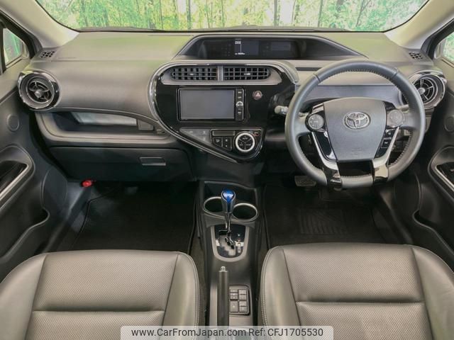 toyota aqua 2017 CFJ1705530 image 2