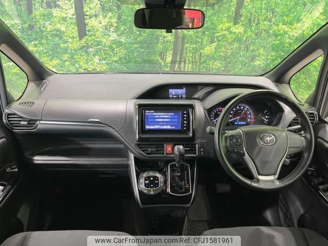 toyota esquire 2019 CFJ1581961 image 2