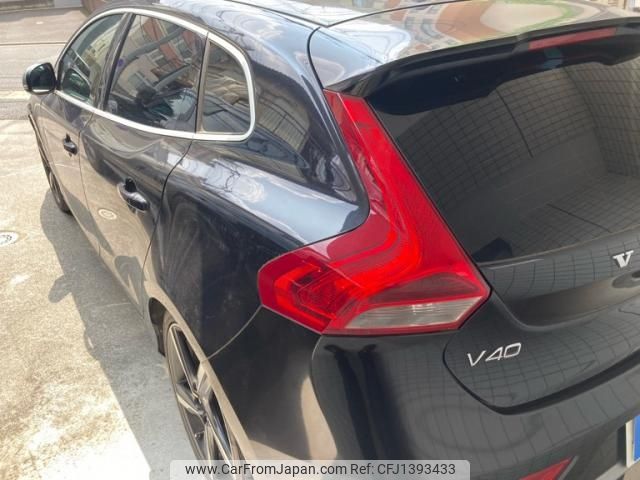 volvo v40 2013 -VOLVO--Volvo V40 DBA-MB5204T--YV1MV6350D2047709---VOLVO--Volvo V40 DBA-MB5204T--YV1MV6350D2047709- image 2