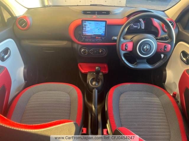 renault twingo 2017 -RENAULT--Renault Twingo DBA-AHH4B--VF1AHB22AG0746087---RENAULT--Renault Twingo DBA-AHH4B--VF1AHB22AG0746087- image 2