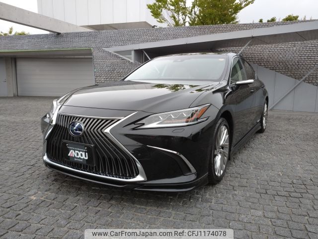 lexus es 2019 -LEXUS--Lexus ES 6AA-AXZH10--AXZH10-1002980---LEXUS--Lexus ES 6AA-AXZH10--AXZH10-1002980- image 1