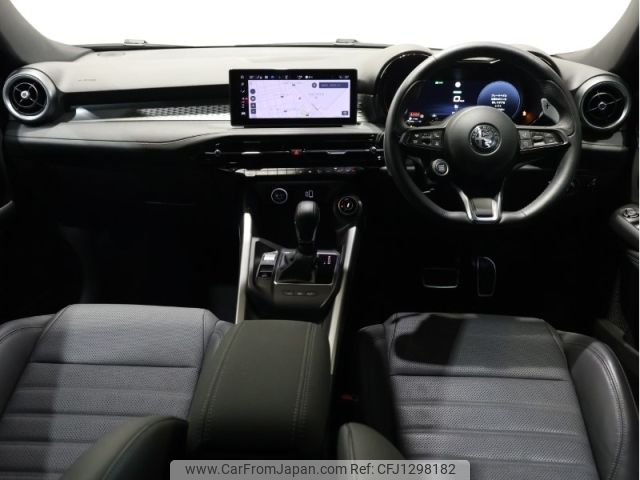 alfa-romeo alfa-romeo-others 2024 -ALFA ROMEO--Alfa Romeo Tonale 3LA-AV113--ZARPATDW4N3044252---ALFA ROMEO--Alfa Romeo Tonale 3LA-AV113--ZARPATDW4N3044252- image 2