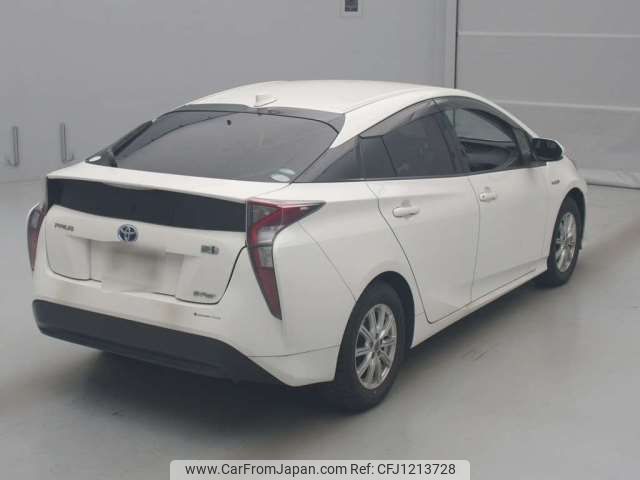 toyota prius 2018 -TOYOTA--Prius DAA-ZVW55--ZVW55-8061516---TOYOTA--Prius DAA-ZVW55--ZVW55-8061516- image 2