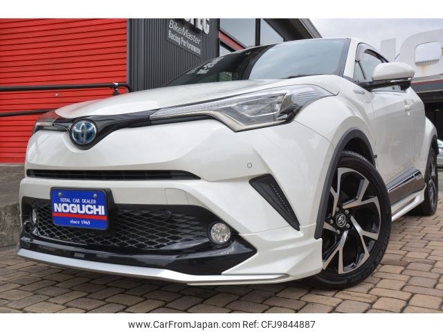 toyota c-hr 2017 -TOYOTA--C-HR DAA-ZYX10--ZYX10-2092134---TOYOTA--C-HR DAA-ZYX10--ZYX10-2092134- image 1