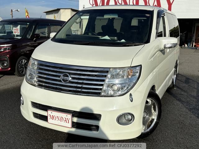 nissan elgrand 2004 -NISSAN--Elgrand E51--105010---NISSAN--Elgrand E51--105010- image 1