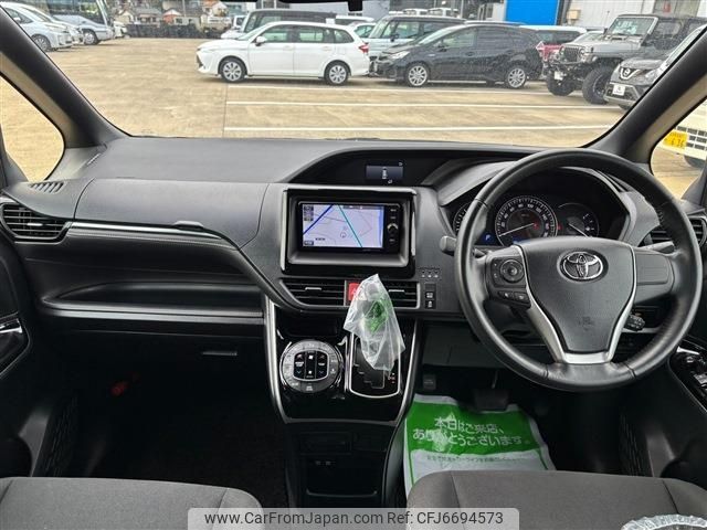 toyota esquire 2018 -TOYOTA--Esquire DBA-ZRR80G--ZRR80-0452151---TOYOTA--Esquire DBA-ZRR80G--ZRR80-0452151- image 2