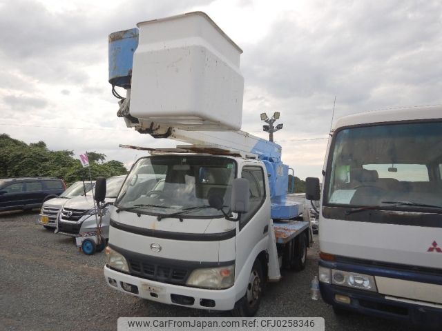 hino dutro 2006 -HINO--Hino Dutoro XZU301E-1002409---HINO--Hino Dutoro XZU301E-1002409- image 1