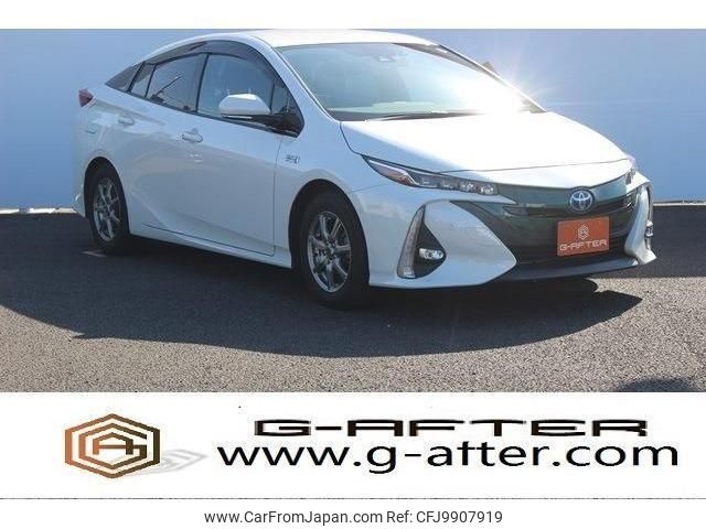 toyota prius-phv 2018 quick_quick_DLA-ZVW52_ZVW52-3084231 image 1