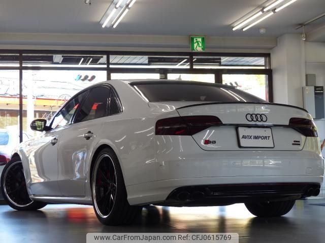 audi s8 2015 quick_quick_4HCTFF_WAUZZZ4H3FN028272 image 2