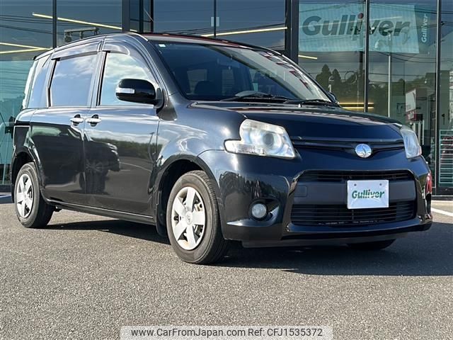 toyota sienta 2012 CFJ1535372 image 1
