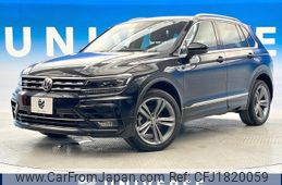 volkswagen tiguan 2018 CFJ1820059