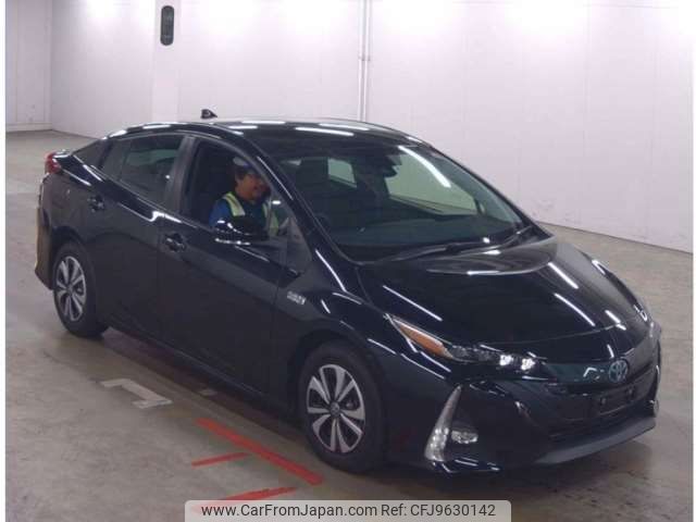 toyota prius-phv 2022 -TOYOTA--Prius PHV 6LA-ZVW52--ZVW52-3209636---TOYOTA--Prius PHV 6LA-ZVW52--ZVW52-3209636- image 1