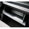 toyota esquire 2019 GOO_JP_700070921030250525001 image 36