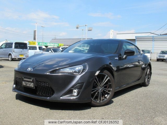 toyota 86 2012 -TOYOTA--86 DBA-ZN6--ZN6-002832---TOYOTA--86 DBA-ZN6--ZN6-002832- image 1