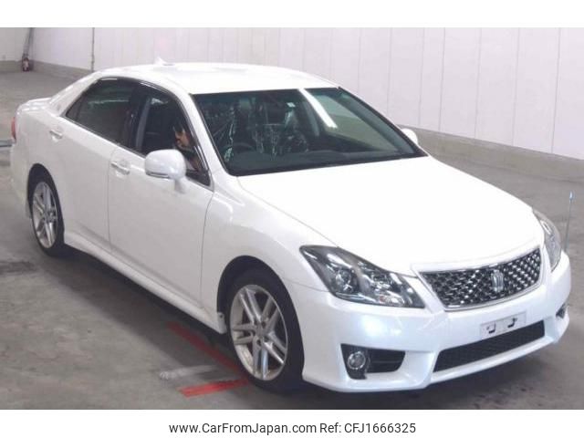 toyota crown 2010 CFJ1666325 image 1