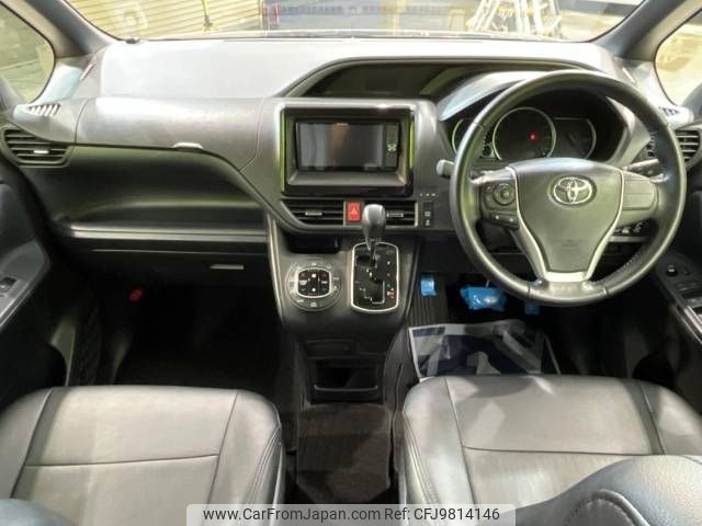 toyota voxy 2015 -TOYOTA--Voxy DBA-ZRR80W--ZRR80-0128172---TOYOTA--Voxy DBA-ZRR80W--ZRR80-0128172- image 2