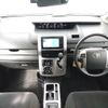 toyota noah 2010 ENHANCEAUTO_1_ea289322 image 18