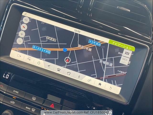 jaguar xe 2019 CFJ1850042 image 2