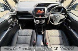 toyota voxy 2019 504928-928803