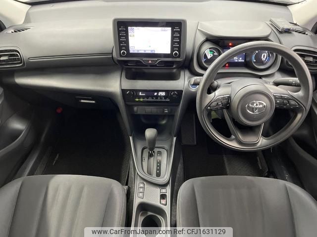 toyota yaris-cross 2022 CFJ1631129 image 2