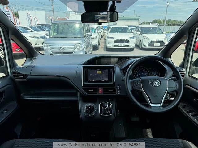 toyota voxy 2018 -TOYOTA--Voxy DAA-ZWR80G--ZWR80-0331719---TOYOTA--Voxy DAA-ZWR80G--ZWR80-0331719- image 2