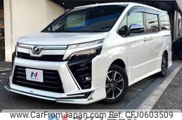 toyota voxy 2020 -TOYOTA--Voxy DBA-ZRR80W--ZRR80-0592454---TOYOTA--Voxy DBA-ZRR80W--ZRR80-0592454-