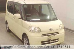 daihatsu tanto 2010 CFJ1519511