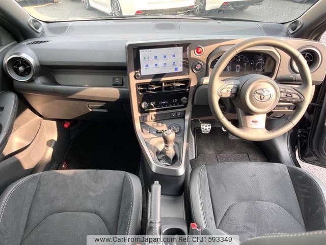 toyota yaris 2024 CFJ1593349 image 2