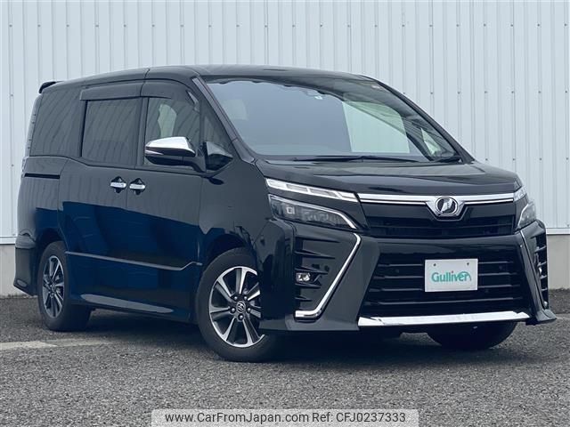 toyota voxy 2019 -TOYOTA--Voxy DBA-ZRR80W--ZRR80-0562035---TOYOTA--Voxy DBA-ZRR80W--ZRR80-0562035- image 1