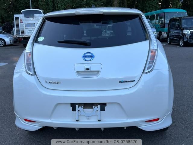 nissan leaf 2017 GOO_JP_700090373030240928002 image 2