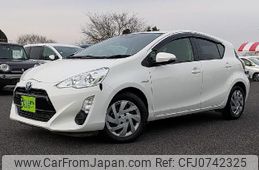 toyota aqua 2015 quick_quick_DAA-NHP10_NHP10-6392165