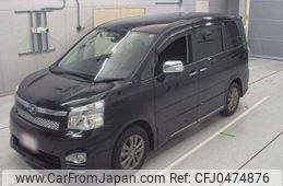 toyota voxy 2013 -TOYOTA--Voxy DBA-ZRR70W--ZRR70W-0589901---TOYOTA--Voxy DBA-ZRR70W--ZRR70W-0589901-