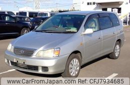 toyota-gaia-2003-2884-car_4293a4f3-810d-4848-a318-e4fb19f794d2