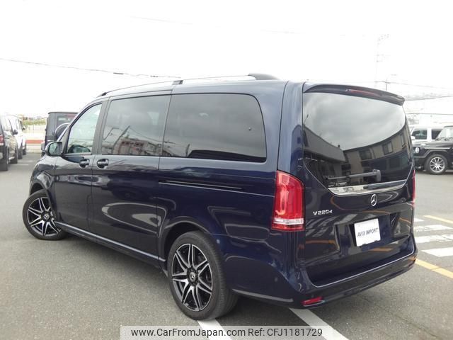 mercedes-benz v-class 2022 quick_quick_447813N_W1V44781323940085 image 2