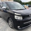 toyota voxy 2008 769235-190608172628 image 2